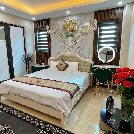 The Royal Hotel Near West Lake Hanoi Buitenkant foto