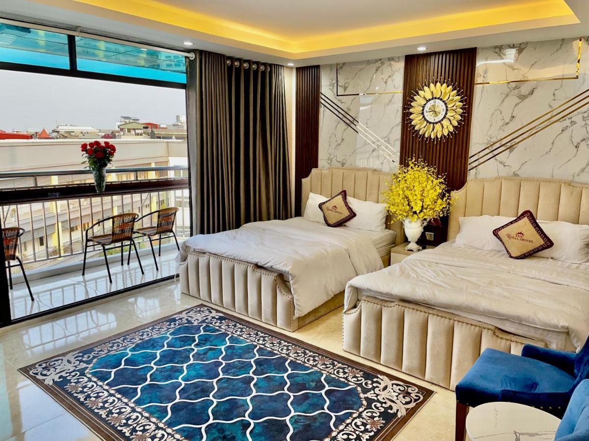 The Royal Hotel Near West Lake Hanoi Buitenkant foto