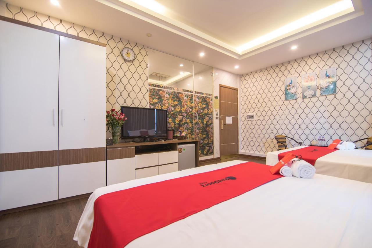 The Royal Hotel Near West Lake Hanoi Buitenkant foto