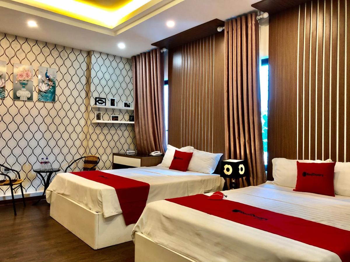 The Royal Hotel Near West Lake Hanoi Buitenkant foto